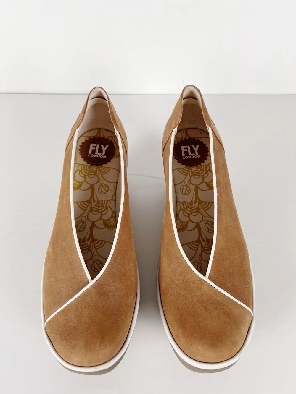 Fly London Yuca Tan Leather White Trim Wedge Slip-On Platform Size 10-10.5